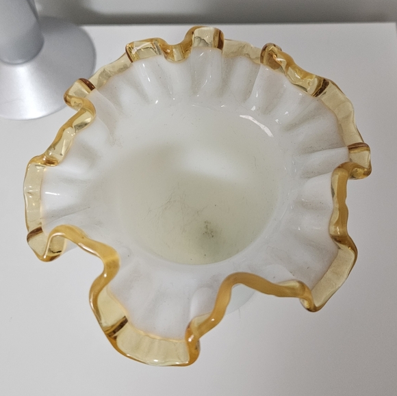 Fenton Glass Amber Crest Ruffle Vase - Picture 3 of 5